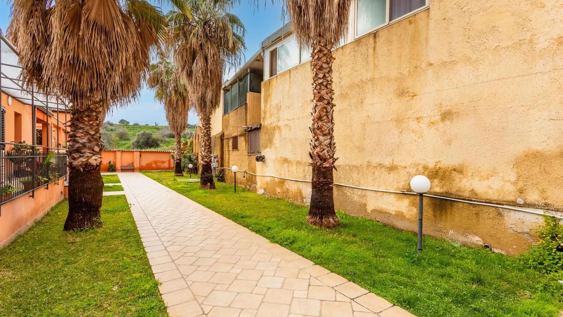 Residence Le Palme Katanya İtalya
